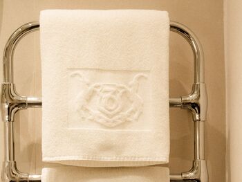 Badezimmer im Hotel Capricorno Wien