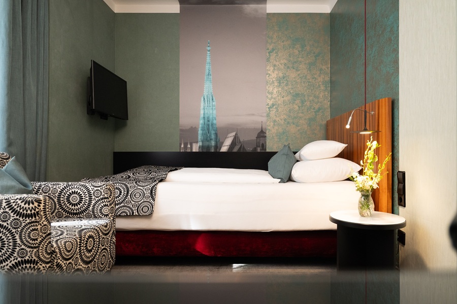 Single Room at Hotel Capricorno Vienna