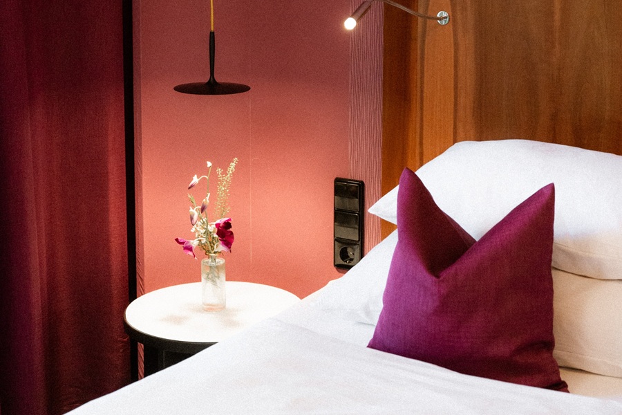 Detail in the room at Hotel Capricorno Vienna
